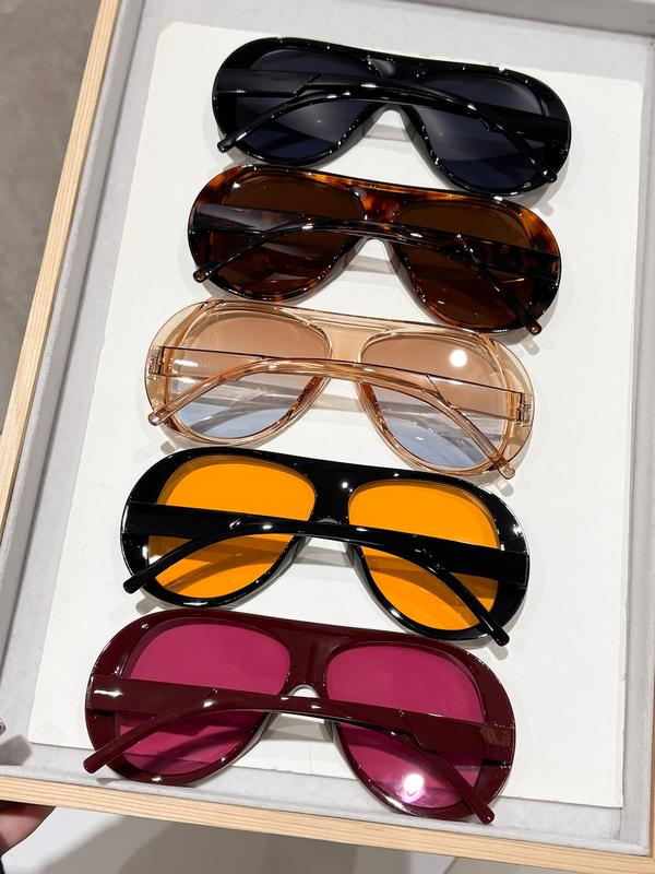 Oversized Retro Shield Sunglasses
