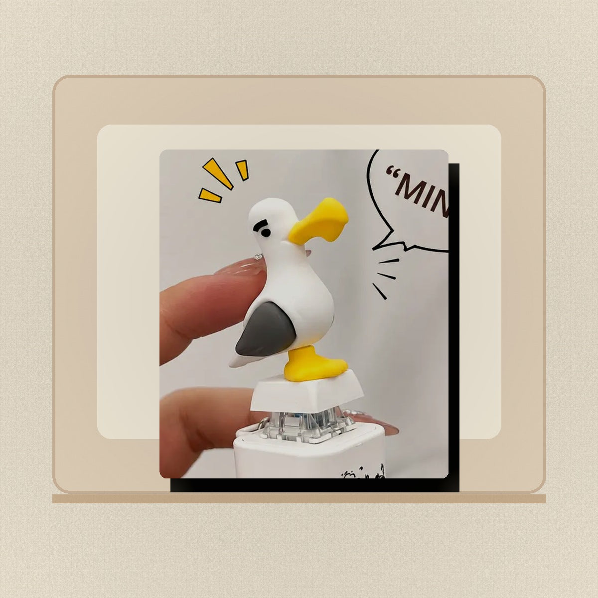 Gift-ready Mine seagull keychain image